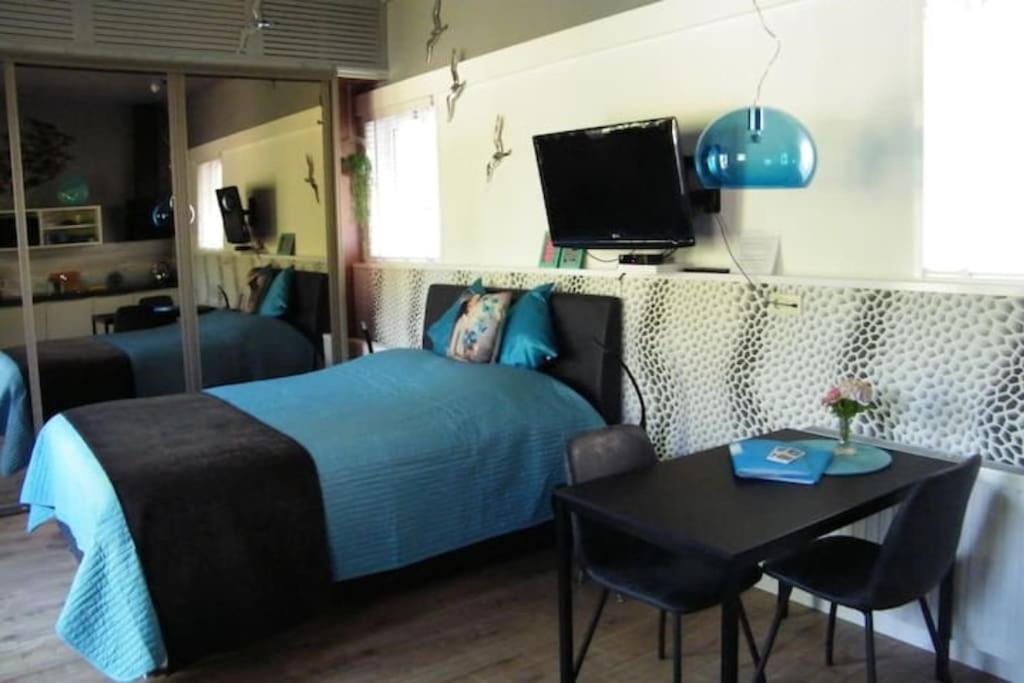 Studio Bed & Strand Scharendijke Esterno foto